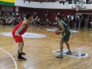 Básquet: el Globo ganó, clasificó y se medirá ante su eterno rival una vez más