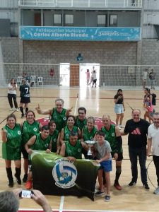 Newcom: exitoso Torneo Super 12+50 en el Polideportivo