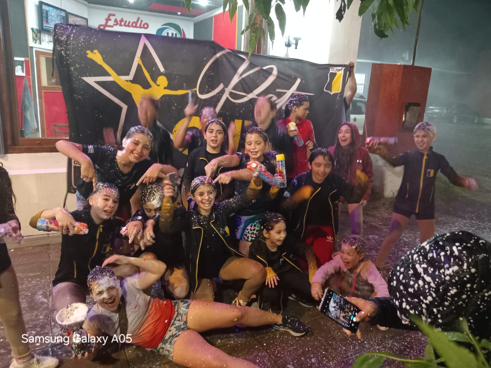 La Caravana de las Patinadoras de Olimpo llegó a la radio