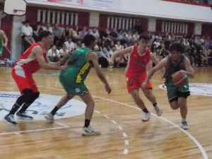 Básquet: Huracán se quedó con el primer clásico en los Play Off