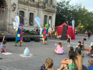 Anticipada celebración del Día Internacional del Payaso (videos)