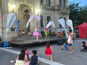 Anticipada celebración del Día Internacional del Payaso (videos)