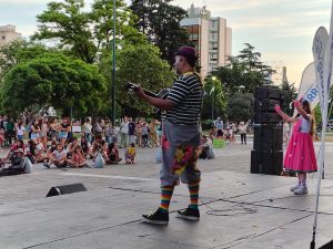 Anticipada celebración del Día Internacional del Payaso (videos)