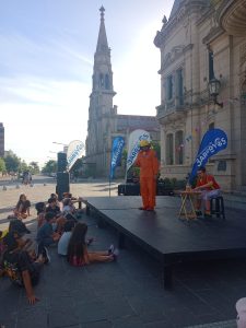 Anticipada celebración del Día Internacional del Payaso (videos)