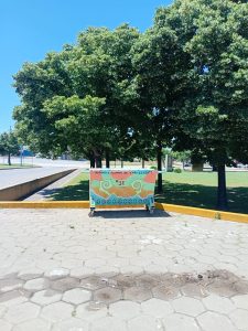 Intervención artística de estudiantes de la EESEA 1 en contenedor de Transportes Malvinas