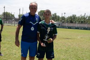 Copa Pedro Rocha: goleada contundente de Villa para coronarse campeón