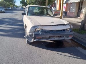 Triple choque en Alberdi y Azcuénaga