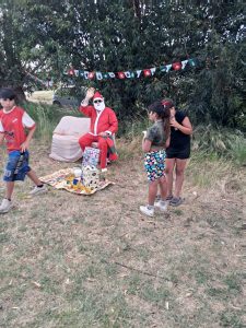 Papá Noel pasó por al Barrio La Aceitera