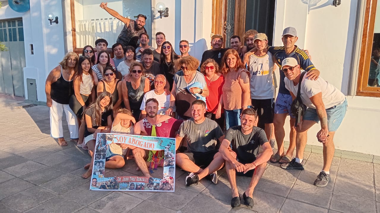 Nuevo abogado: se recibió Juan Cruz