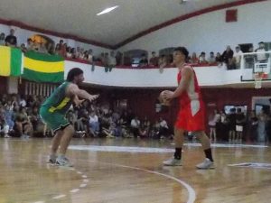 Básquet: el Globo ganó, clasificó y se medirá ante su eterno rival una vez más