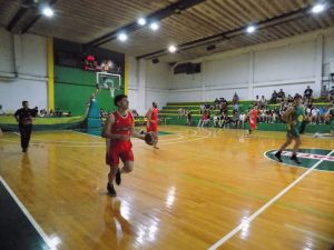 Basquet: Costa Sud y Alumni cantaron victoria para forzar un tercer partido en ambas semifinales