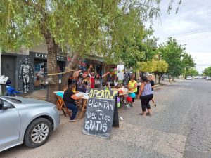 La choripaneada solidaria del “Pechi” se convirtió en una realidad en la ciudad