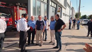 Bomberos celebran anticipadamente su 71º Aniversario(videos)
