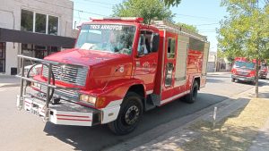 Bomberos celebran anticipadamente su 71º Aniversario(videos)