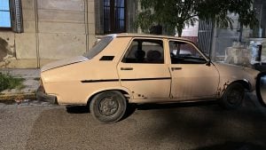 (video)Atropelló a un inspector de tránsito y se dio a la fuga