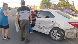 Choque en Ruta 228 y Sáenz Peña: una mujer trasladada al Hospital