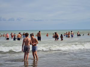 Claromecó “a full” despidió al último domingo de Enero