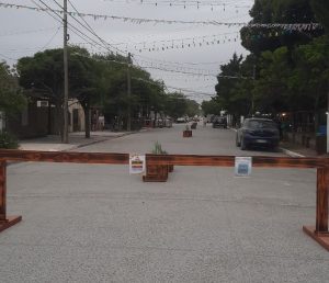 Quedó inaugurada la peatonal en Claromecó