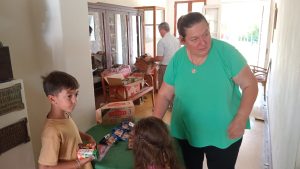 Los reyes dejaron sus regalos en la Parroquia Nuestra Señora del Carmen (video)