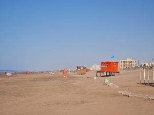 Domingo de playa ideal en Claromecó: entre el calor y la calma del mar