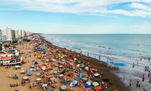 Según Scioli, Monte Hermoso tiene 100% de ocupación en enero