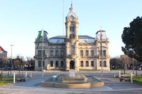 Cierre temporal por trabajos de reparación frente al Palacio Municipal