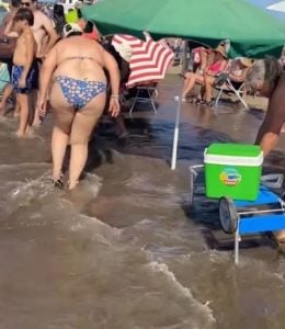 (video) “Mini tsunami” en Mar del Plata, Santa Clara y Mar Chiquita: un muerto y 40 heridos