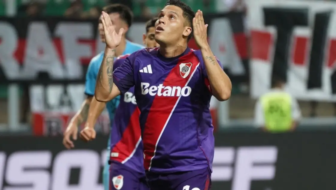 Copa Argentina: River se salvó de la catástrofe con un penal agónico