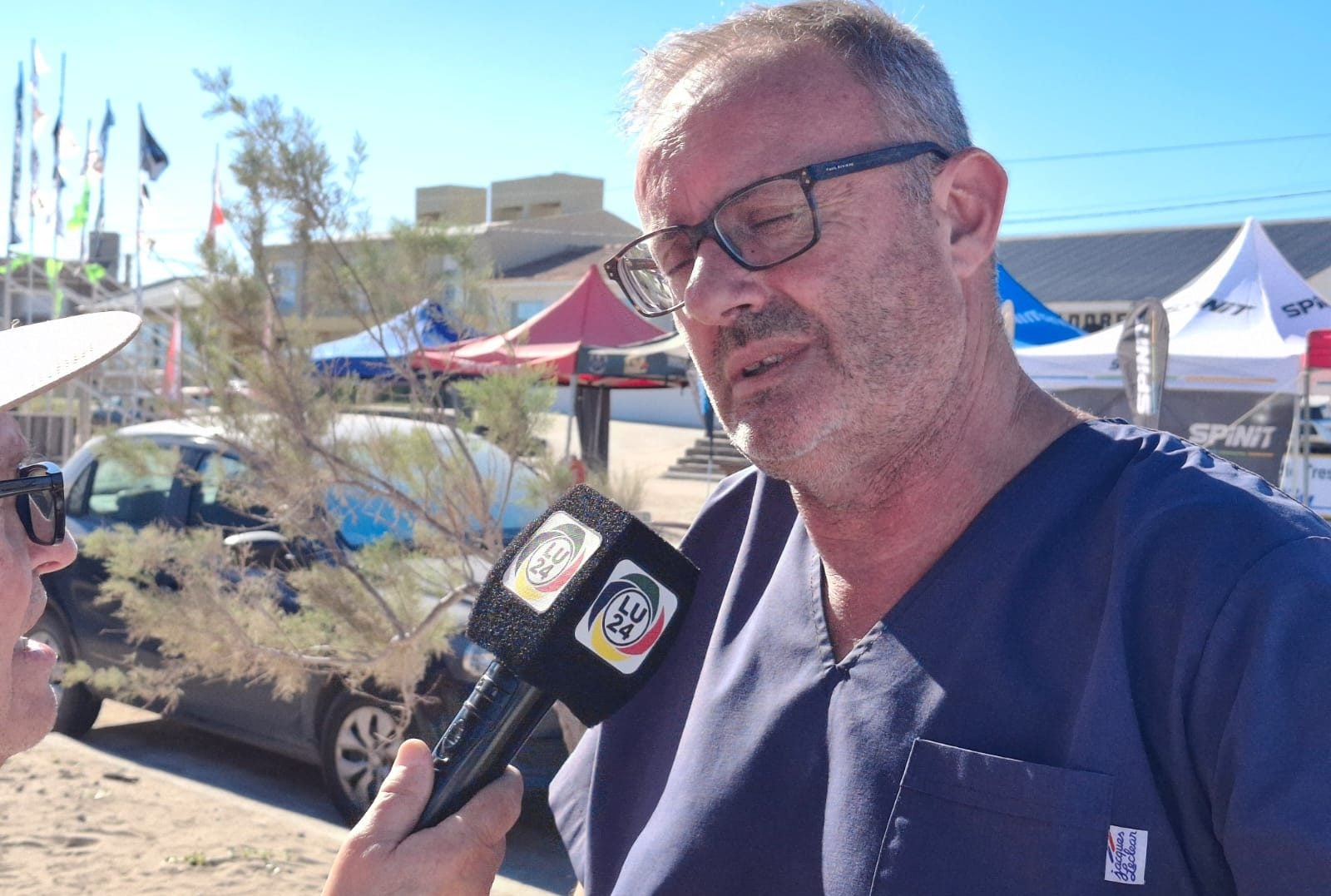 Rescate de emergencia: Policoop asistió a un menor y a su padre arrastrados por el mar