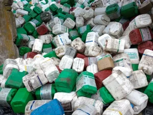 El Municipio ordena el manejo de envases y depósitos de agroquímicos en todo el distrito