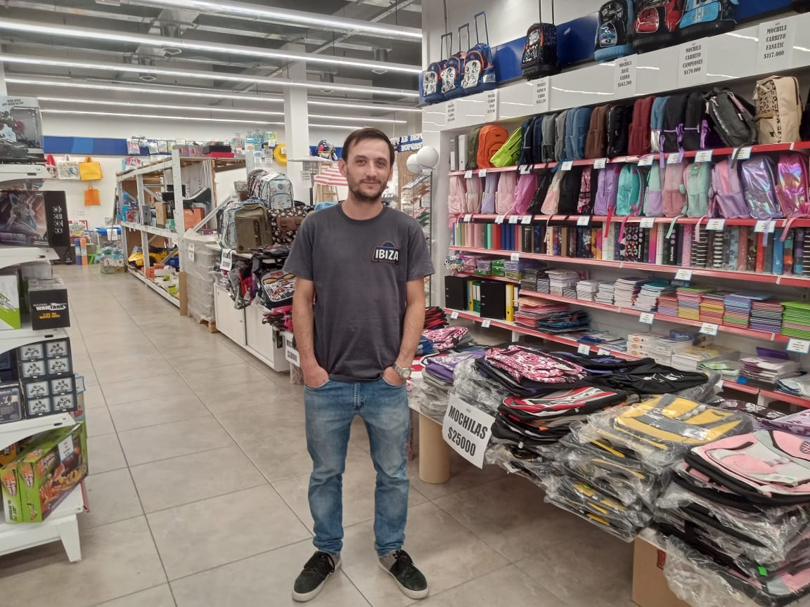 (audio) Preparativos y expectativas para el ciclo lectivo en Ibiza Multistore