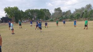 Villa presentó sus refuerzos y arrancó la pretemporada