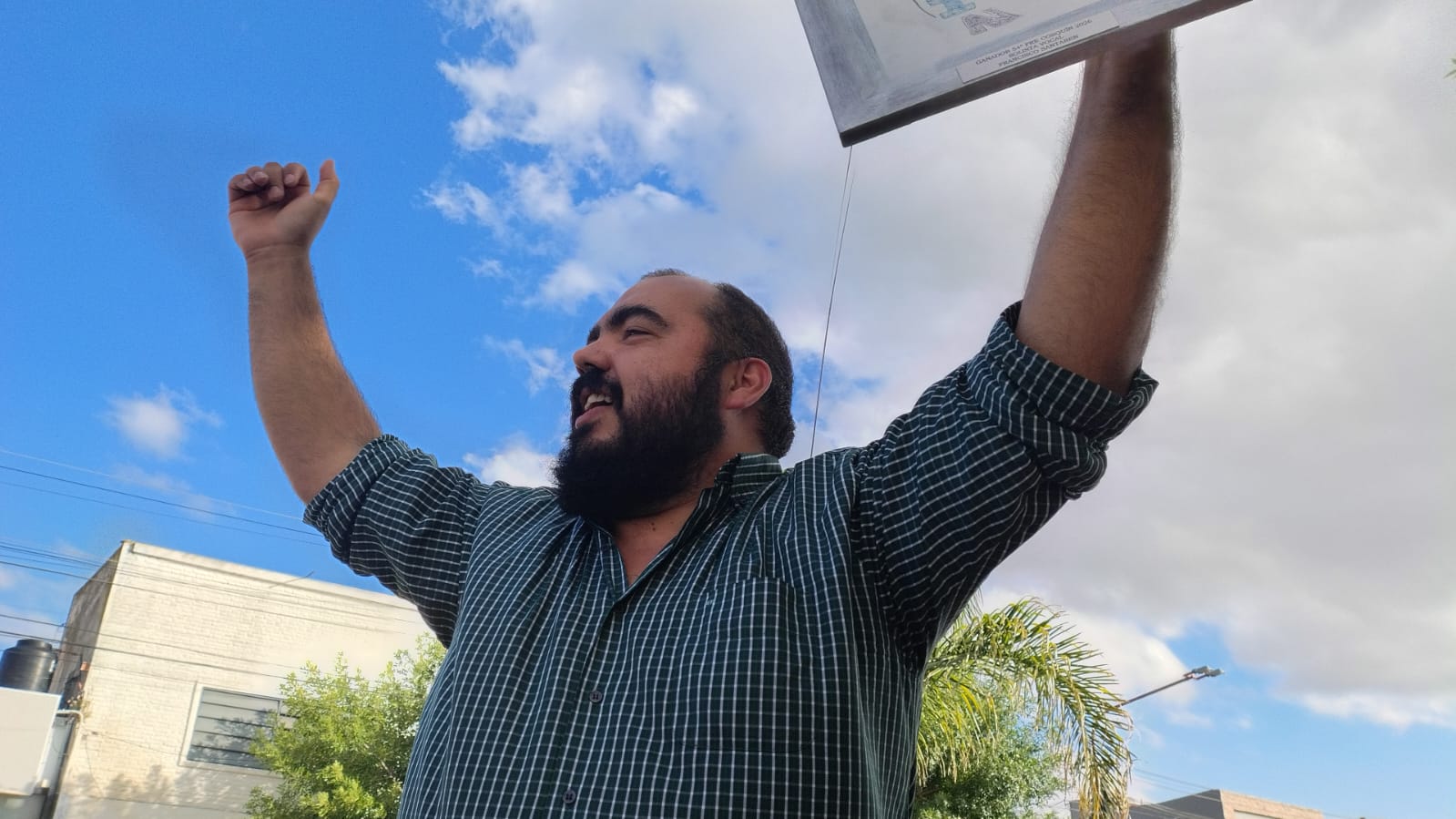 Después de Cosquín: una multitud recibió a Pancho Santarén en la ciudad (audio y videos)