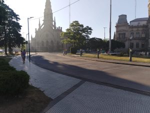Humareda en la ciudad por incendio en el basurero (videos)