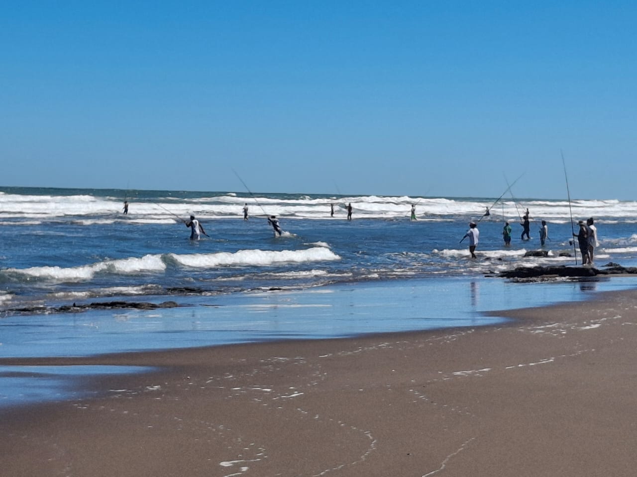 (videos) Con la esperanza puesta en la caña, comenzaron “Las 24”