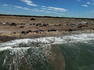 Desde el aire: un domingo a pleno en toda la cancha de pesca (video)
