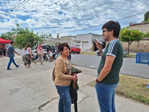 (audio y video) Gran concurrencia en la Secretaría de Desarrollo Social por la inscripción al plan de vivienda