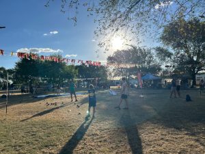 Chaves: Verano en Movimiento en la Plaza del Inmigrante