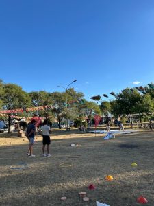 Chaves: Verano en Movimiento en la Plaza del Inmigrante
