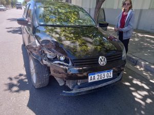 “Carambola” de tránsito: tres autos involucrados