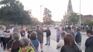 Autoconvocados en Plaza San Martín contra la Reforma Laboral