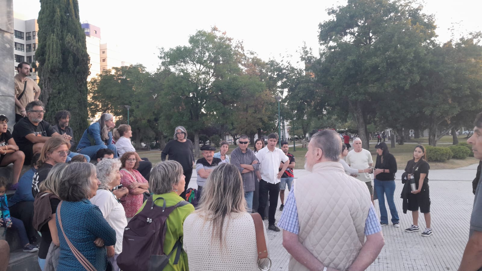Autoconvocados en Plaza San Martín contra la Reforma Laboral