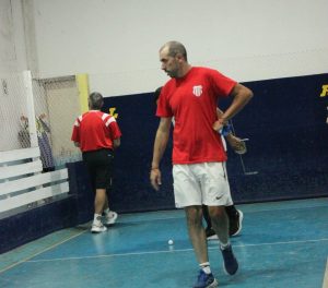 Bochas: Barrios vs. Degue. Por el título y el pasaje al Zonal