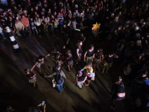 (audio y videos) Claromecó se vistió de fiesta: una multitud celebró el Carnaval