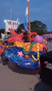 (audio y videos) Claromecó se vistió de fiesta: una multitud celebró el Carnaval