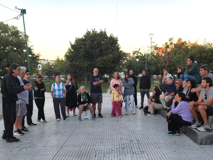 Autoconvocados en Plaza San Martín por la Reforma Laboral