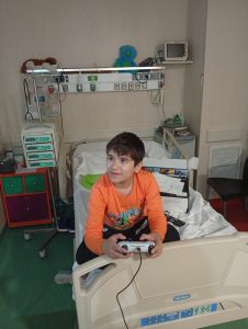 (audio)Benjamín tiene Fibrosis Quística y necesita un trasplante bipulmonar