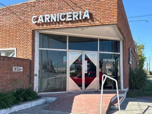Gran expectativa por la reapertura de la Carnicería del Frigorífico Anselmo