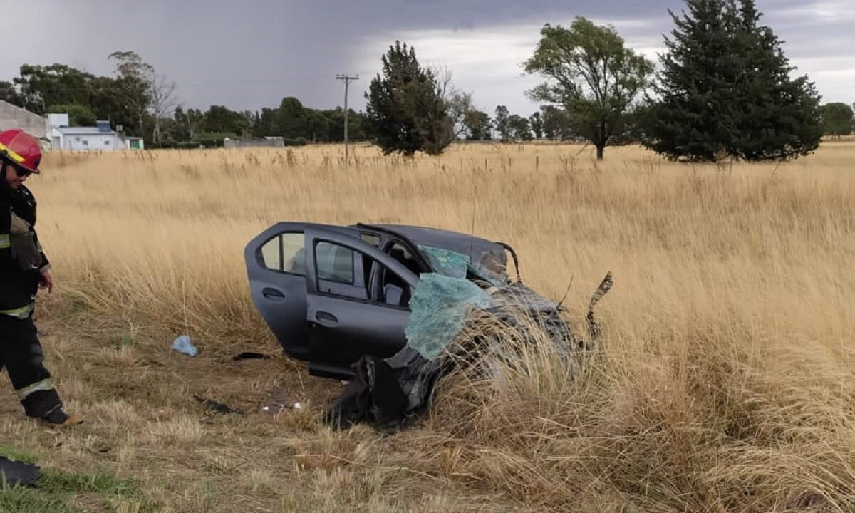 Choque y vuelco con menores heridos en Ruta 51