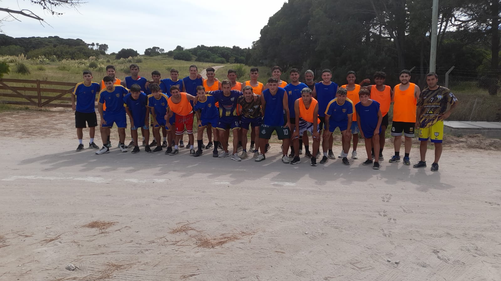 Fútbol: Central de pretemporada en Claromecó